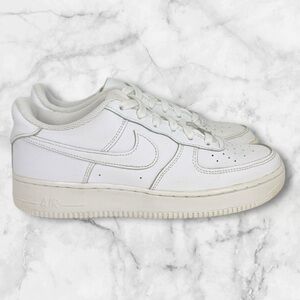 Nike Air Force 1 size 7Y